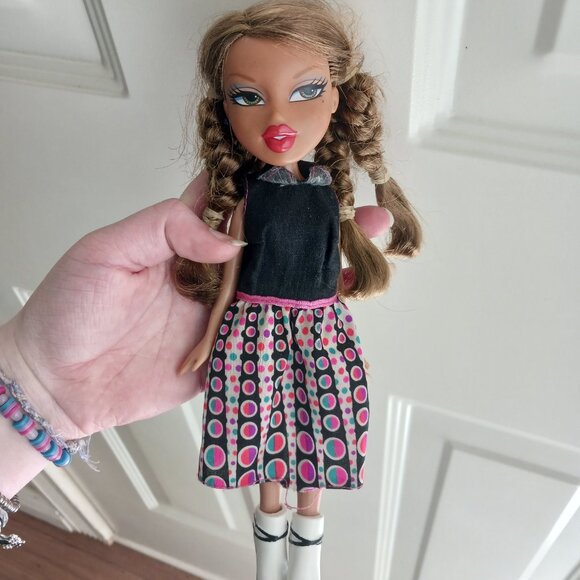 BRATZ 2001 sports yasmin - Picture 5 of 7